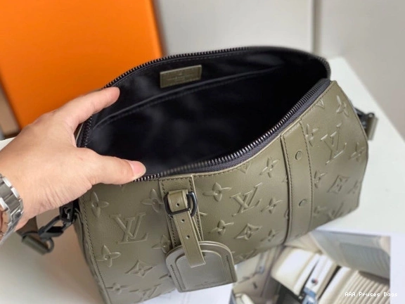 AAA Replica Ru CITY KEEPALL VUITTON LOUIS 0818